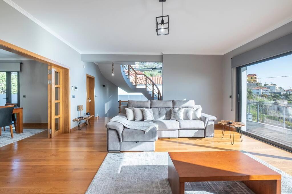 Yuri Big House Villa Ribeira Brava Dış mekan fotoğraf